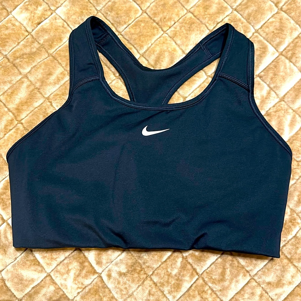 Nike Dri-Fit Sports Bra. Size L.